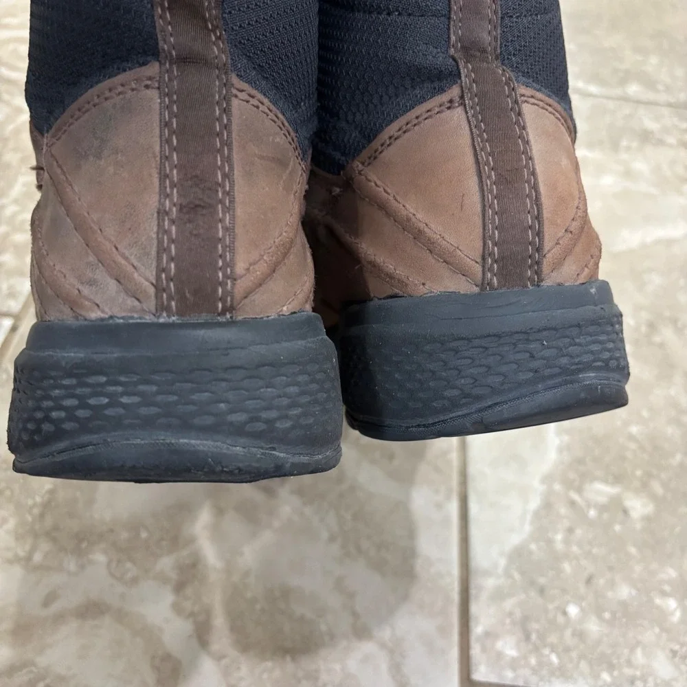 Red Wing 2452 X-Treme Lite BOA Safety Toe Work Boots Brown Mens 12 E2 Wide